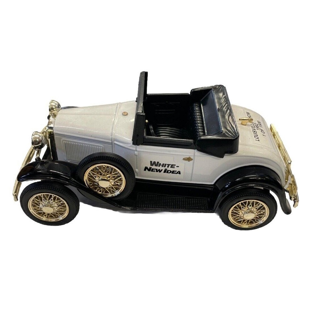 Liberty Classics White New‎ Idea Louisville Ford Model A Roadster 1:25 Die Cast